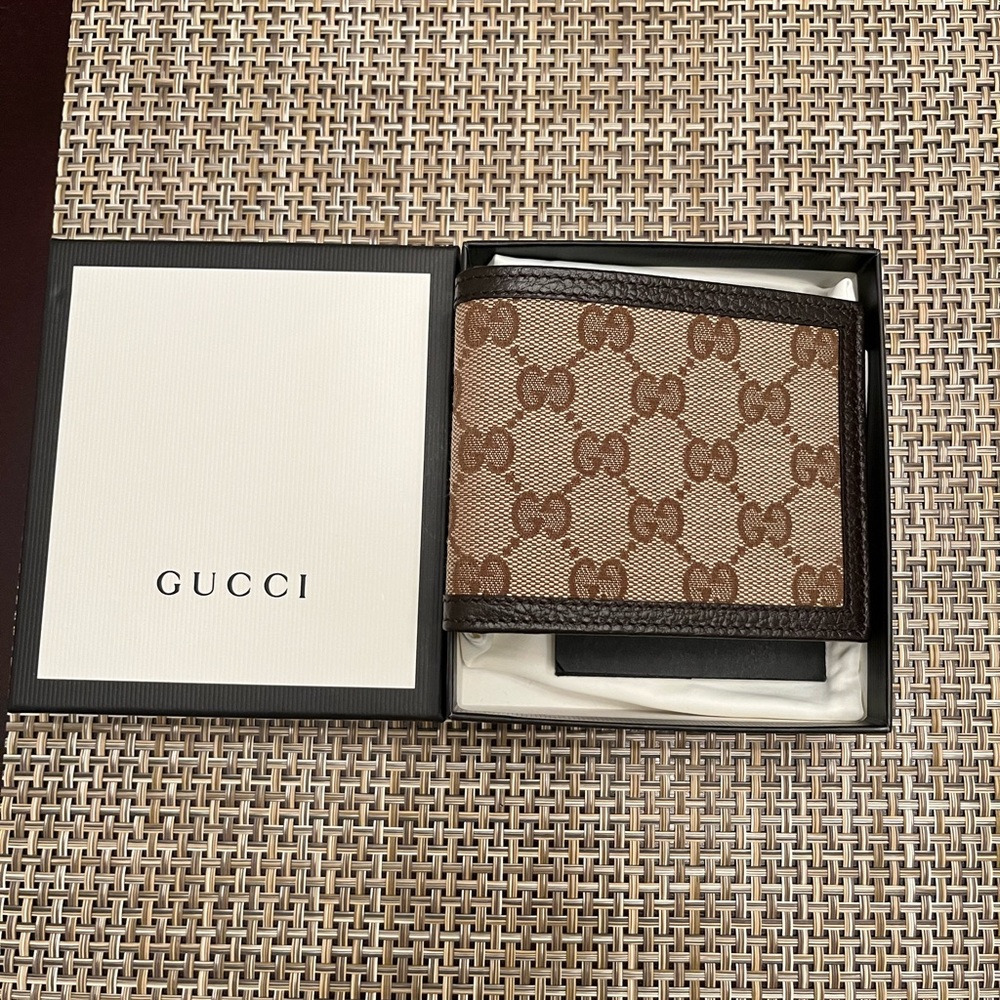Mens Gucci wallet bifold